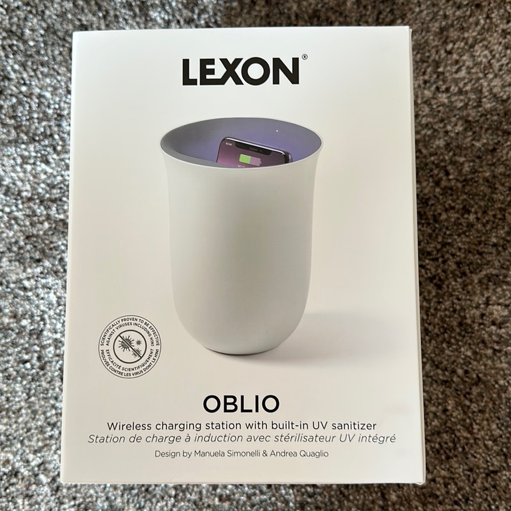 Lexon Oblio wireless charging station w/sanitizer